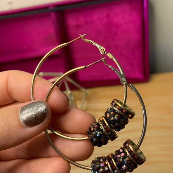 Dangling & Daring Triple Earring Set! - Picture 6 of 10